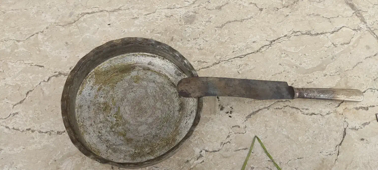 ظرف مسی|کلکسیون اشیاء عتیقه|کرج, حصارک بالا|دیوار