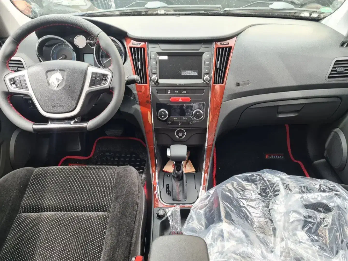 دنا پلاس توربو آپشنال ۱۴۰۳مشابه|خودرو سواری و وانت|نجف‌آباد, فردوسی شمالی|دیوار