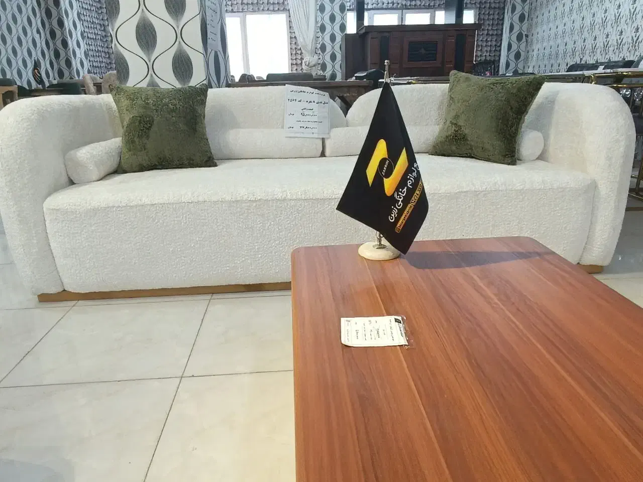 بزرگ ترین پخش مبلمان جنوب کشور زرکالا|مبلمان خانگی و میز عسلی|یاسوج, |دیوار