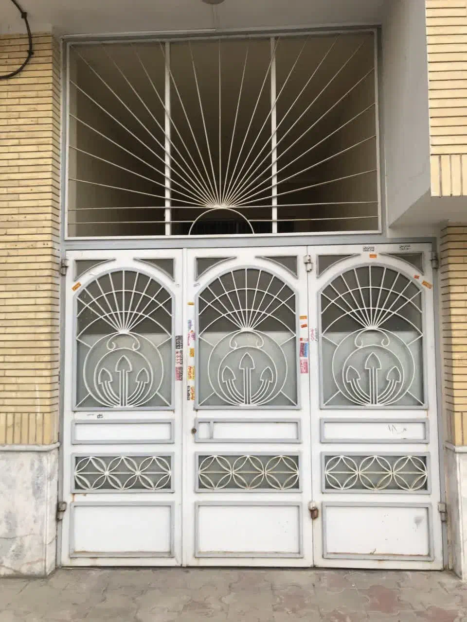 درب پارکینگ و‌ نفر|مصالح و تجهیزات ساختمان|مشهد, تربیت (صدف)|دیوار