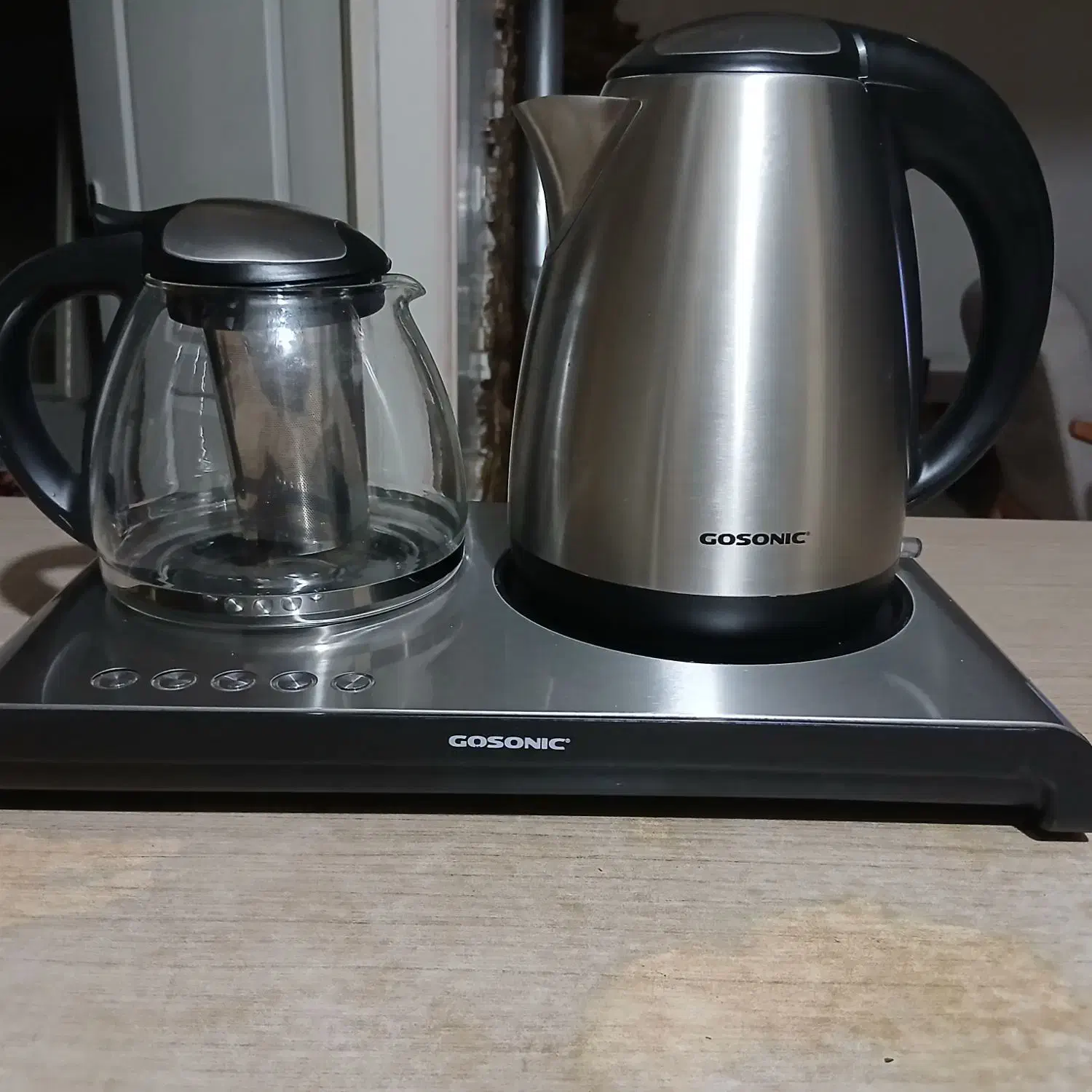 چایساز گوسنیک|سماور، چای‌ساز، قهوه‌ساز|باغستان, |دیوار