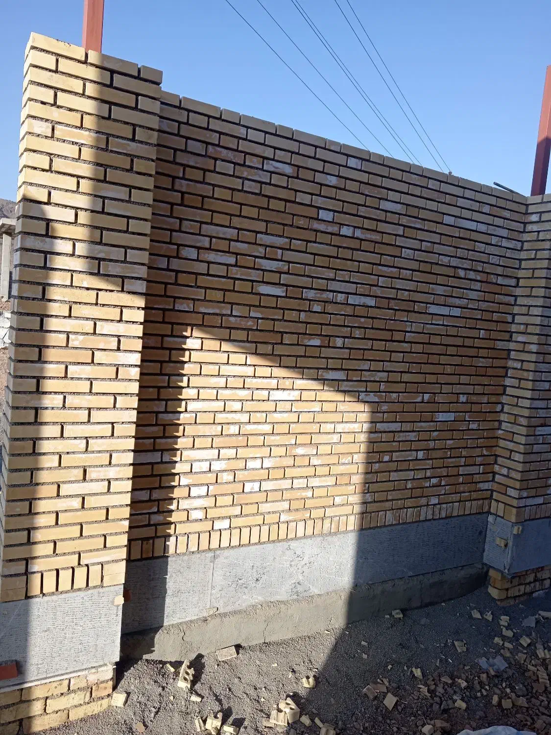 نیازمند کارگر وبنا نماچین نطنز|استخدام معماری، عمران و ساختمانی|نطنز, |دیوار