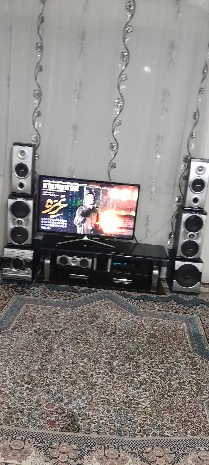 ضبط سامسونگ ده هزار وات ۵.۱ فلشخور فابریک|سیستم صوتی خانگی|پاکدشت, شهرک امام رضا|دیوار