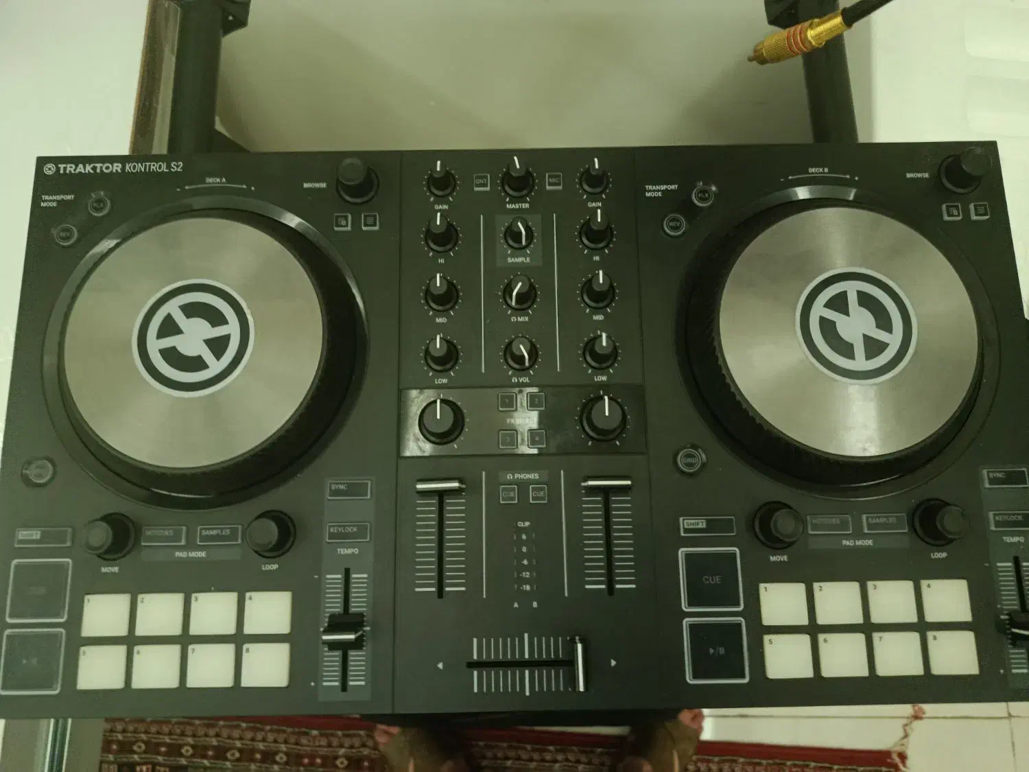 دستگاه دیجی ترکتور s2 mk3به همراه مطعلقات|آلات موسیقی|اردبیل, |دیوار