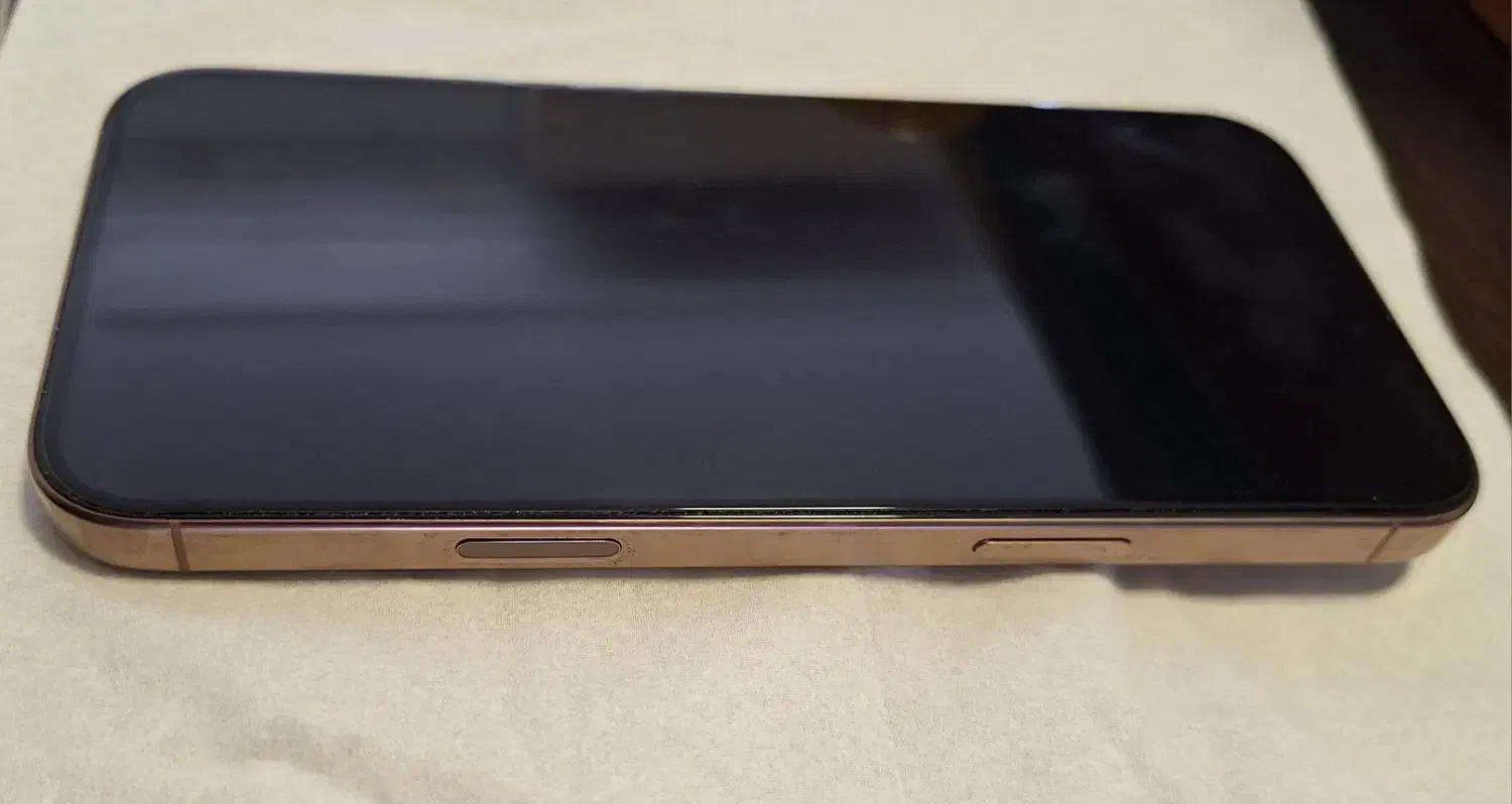 گوشی iPhone 16 pro max 256g|موبایل|رشت, دیلمان|دیوار