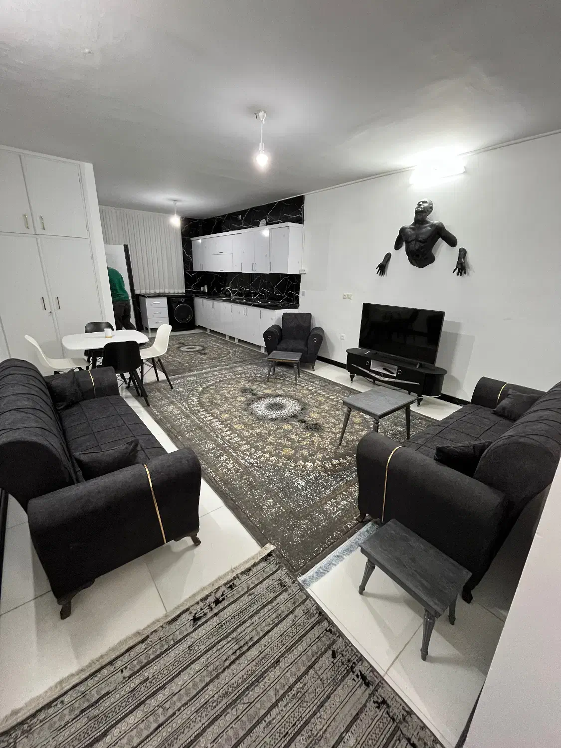 ویلایی لوکس بهداشتی|اجارهٔ کوتاه‌مدت آپارتمان و سوئیت|مشهد, زیبا شهر|دیوار