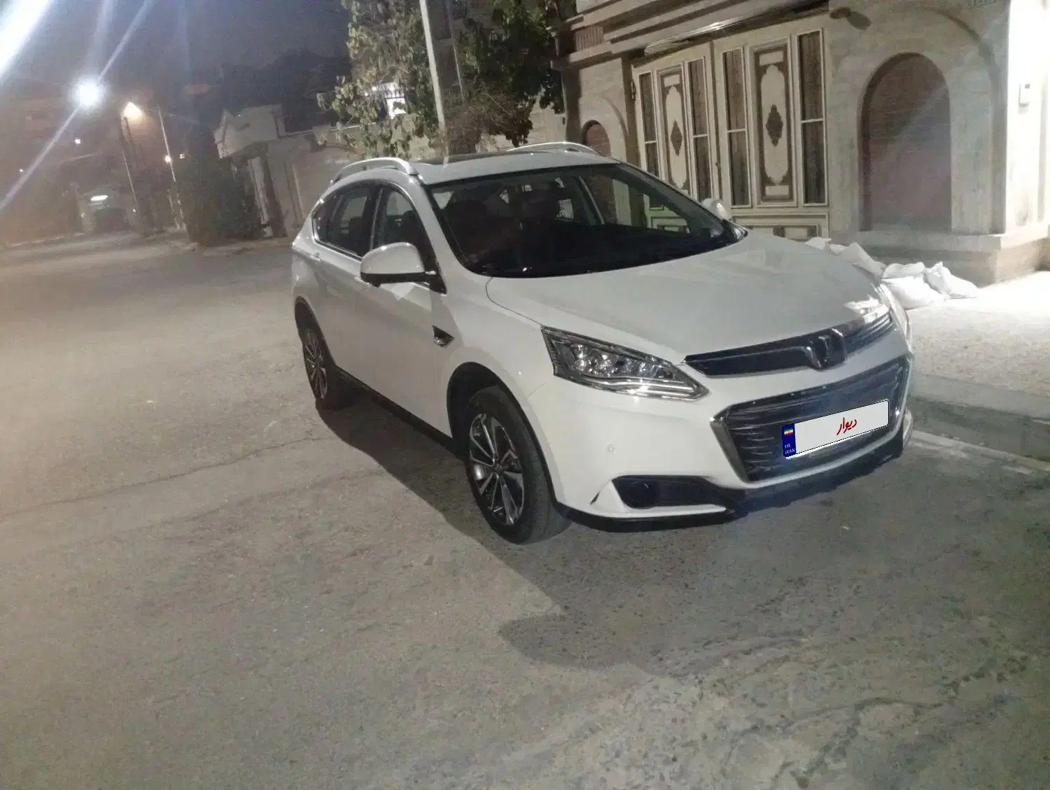 لوکسژن U6اتوماتیک فول آپشن|خودرو سواری و وانت|اندیشه, اندیشه فاز ۴|دیوار