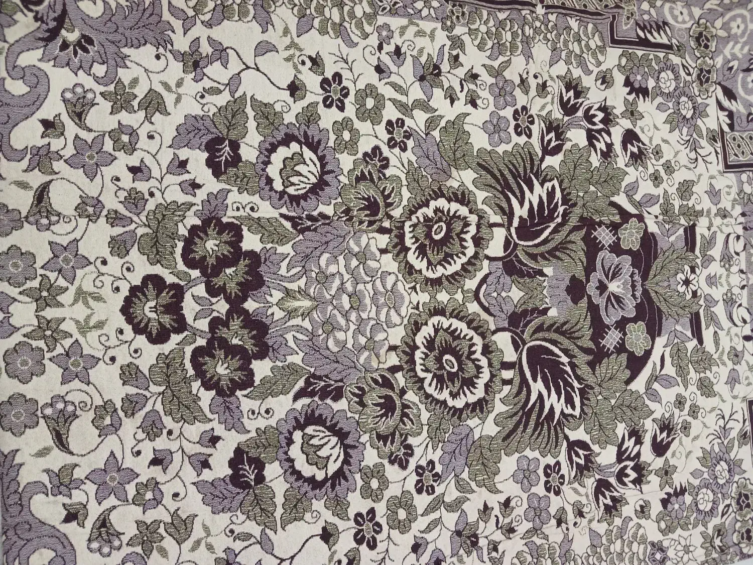 روفرشی 9متری سالم بدونه پارگی وسوختگی|روفرشی|همدان, |دیوار