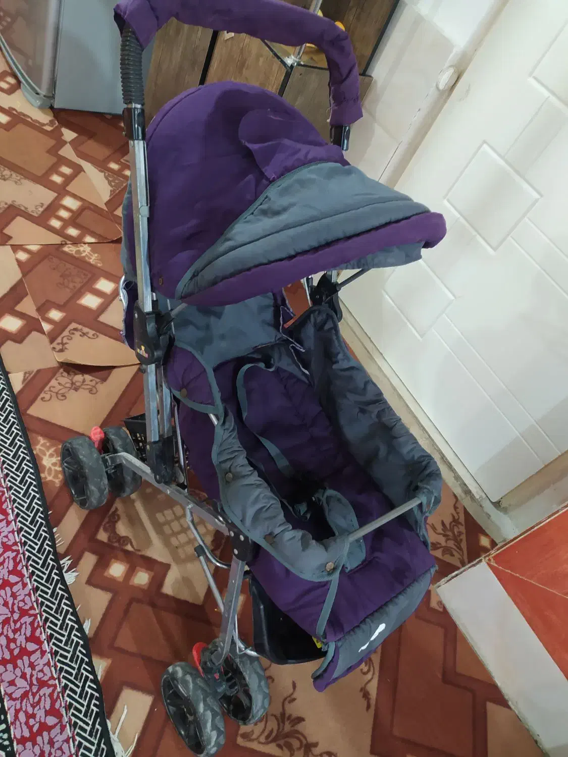 گالسکه کودک تمیز وسالم|کالسکه و لوازم جانبی|خورموج, |دیوار