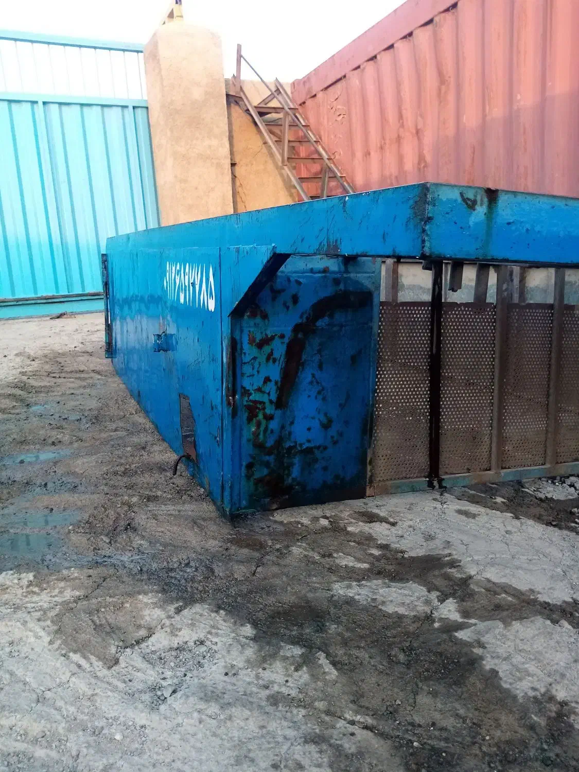 باربند اهن کش نیسان|قطعات یدکی و لوازم جانبی|رباط‌کریم, رباط‌کریم|دیوار