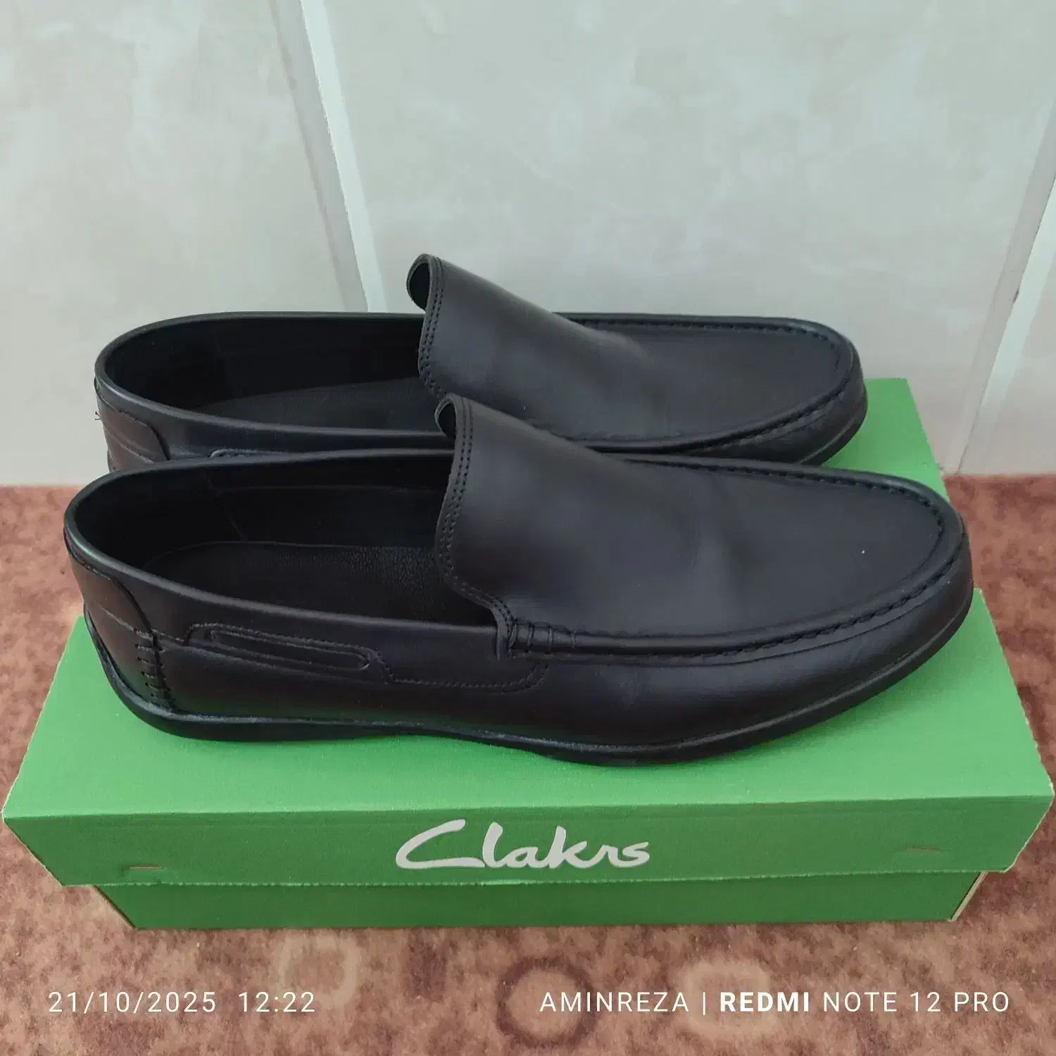 کفش مجلسی|کیف، کفش، کمربند|لار, |دیوار