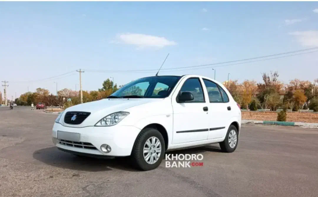 سرویس شرکت و کارخانه و...|خودرو اجاره‌ای|کاشان, دانشگاه|دیوار