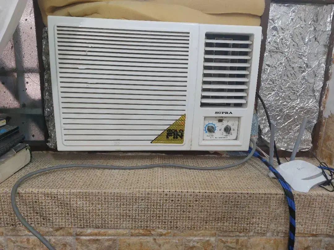 کولر پنجره ای|کولر گازی و فن‌کوئل|میناب, |دیوار