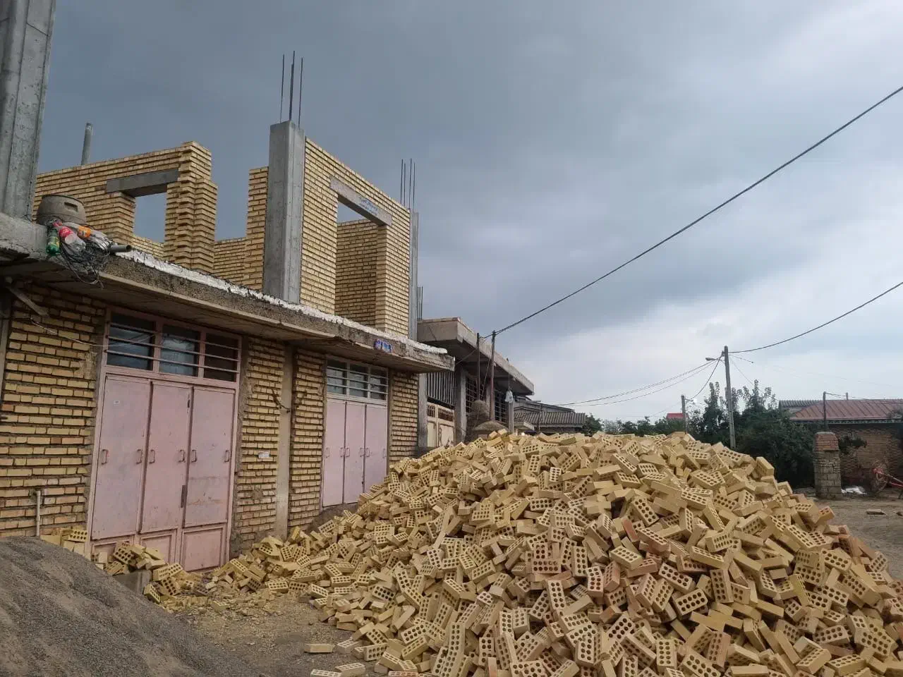 آجردامغان کارخانهای - آجر سوراخی|مصالح و تجهیزات ساختمان|گرگان, |دیوار