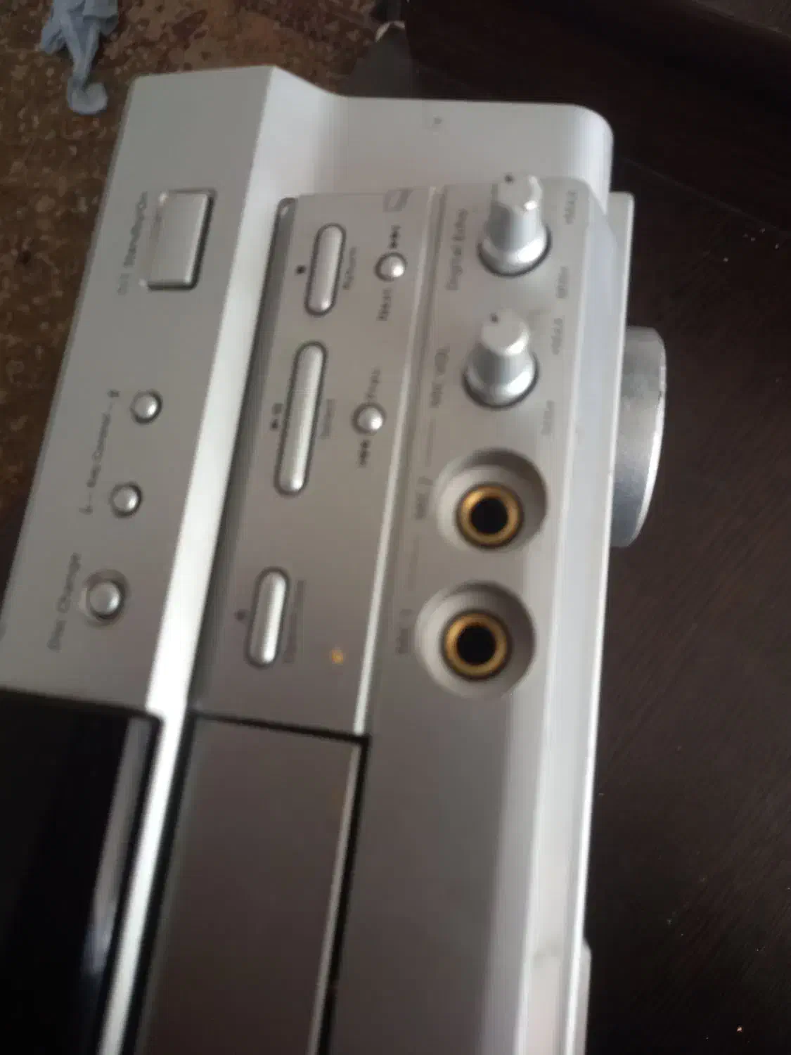 دیویدی|پخش‌کننده DVD و ویدیو|تربت‌حیدریه, کوه سنگی|دیوار