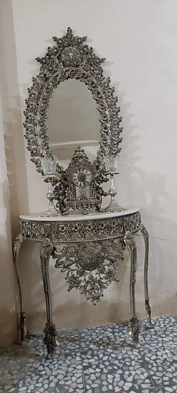 آینه و شمعدان|آینه|لنگرود, |دیوار