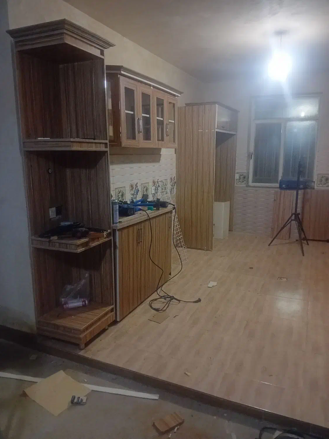 کابینت|مصالح و تجهیزات ساختمان|شاهین دژ, |دیوار