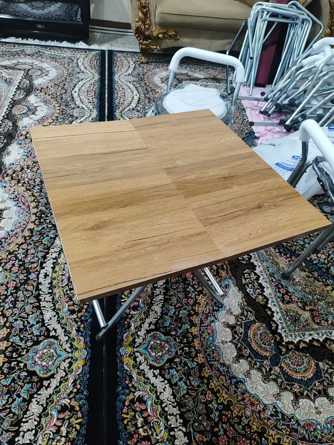 میز تاشو|میز و صندلی غذاخوری|خرم‌آباد, |دیوار