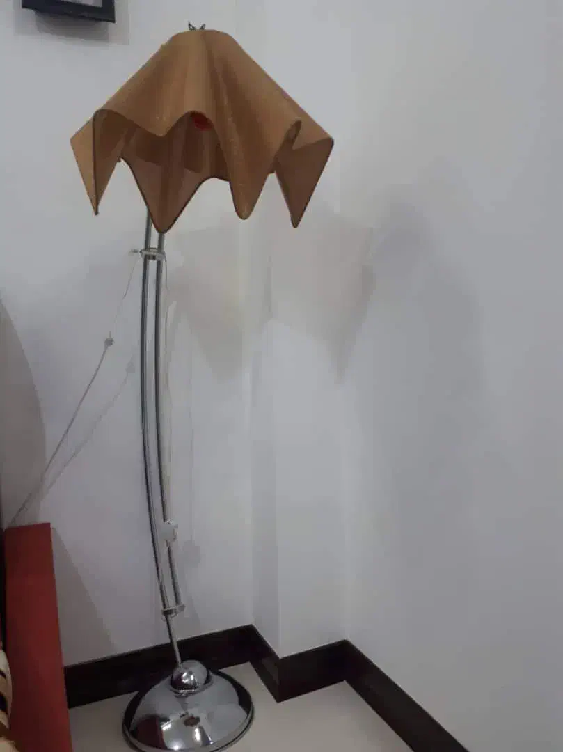 آباژور ایستاده منحنی|چراغ خواب و آباژور|شلمان, |دیوار