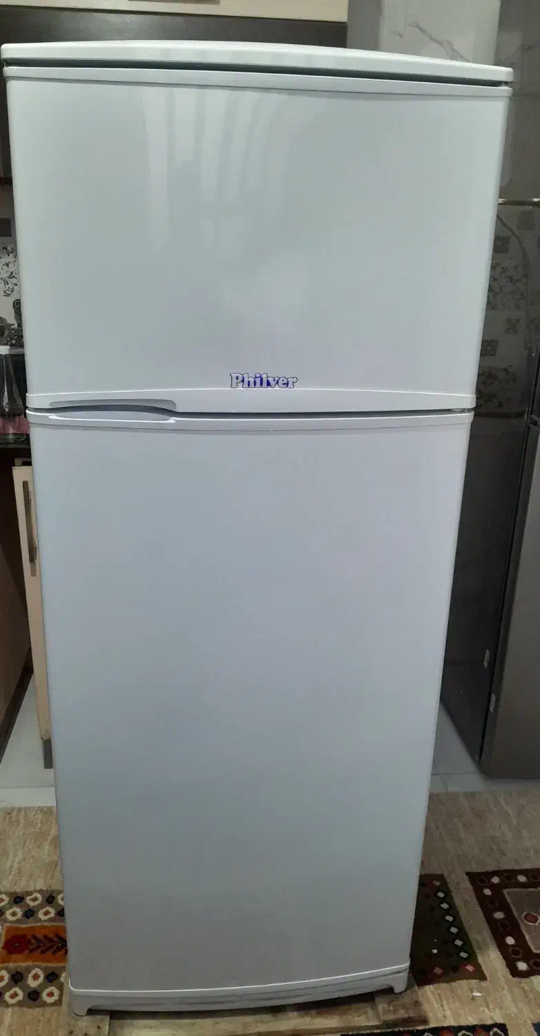 یخچال فریزرفیلور۱۳فوت ...۱۲تومن|یخچال و فریزر|خرمآباد, |دیوار