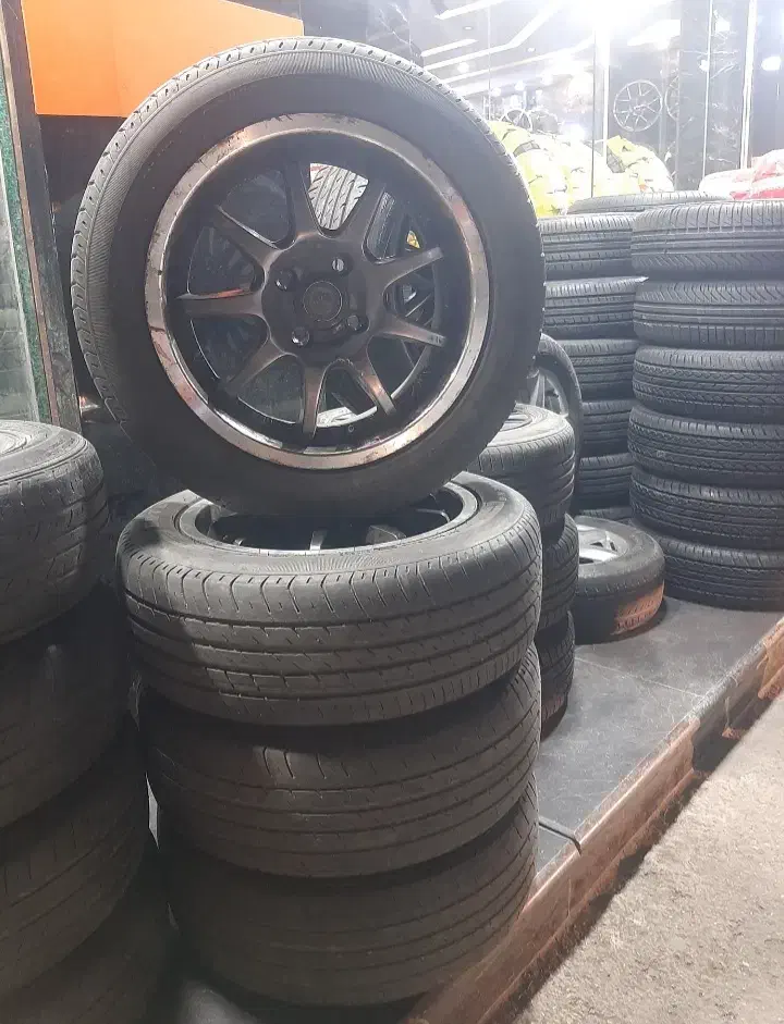 رینگ و لاستیک|قطعات یدکی و لوازم جانبی|قائم‌شهر, |دیوار