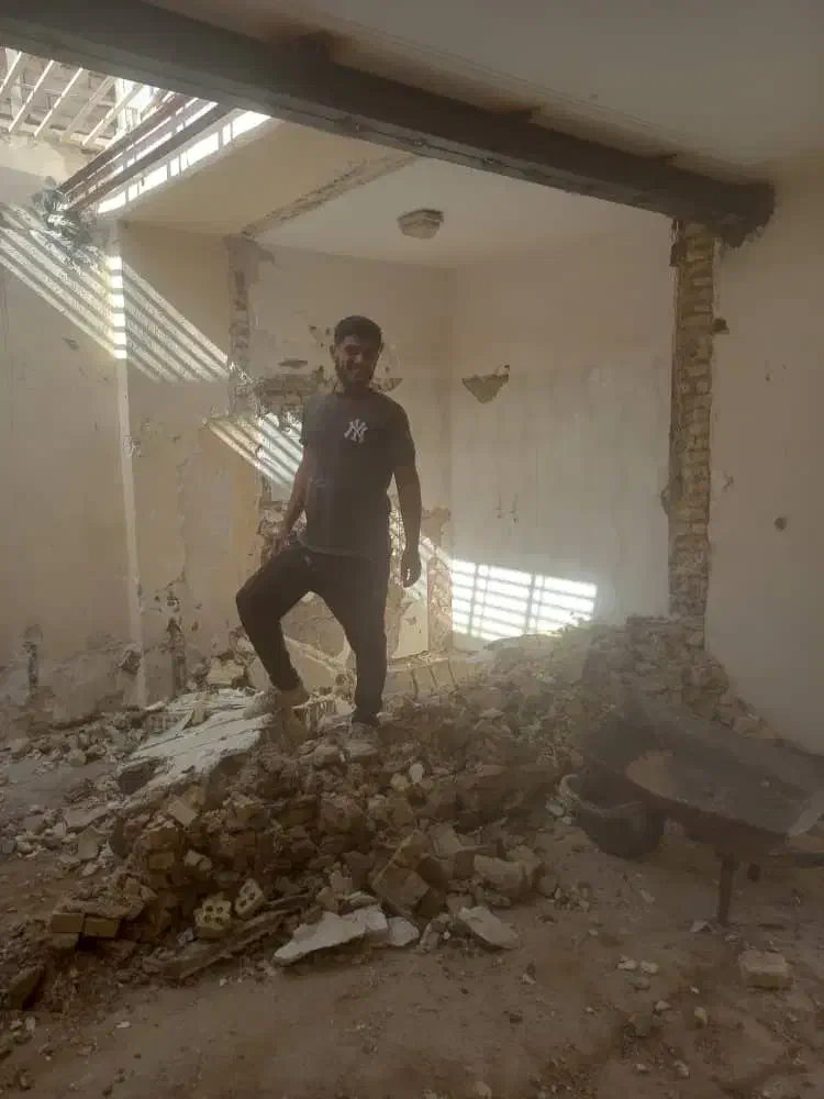 تخریب کاری وتعمیر کاری کاشی کاری|خدمات پیشه و مهارت|اهواز, اسلام آباد غربی|دیوار