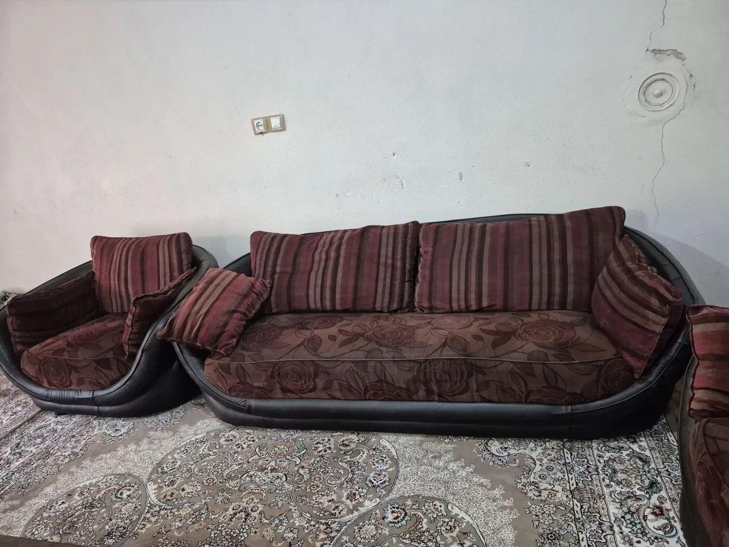 فروش مبل ۷ نفره ،آباژور ۲ عدد|مبلمان خانگی و میز عسلی|شاهین‌شهر, خانه کارگر|دیوار