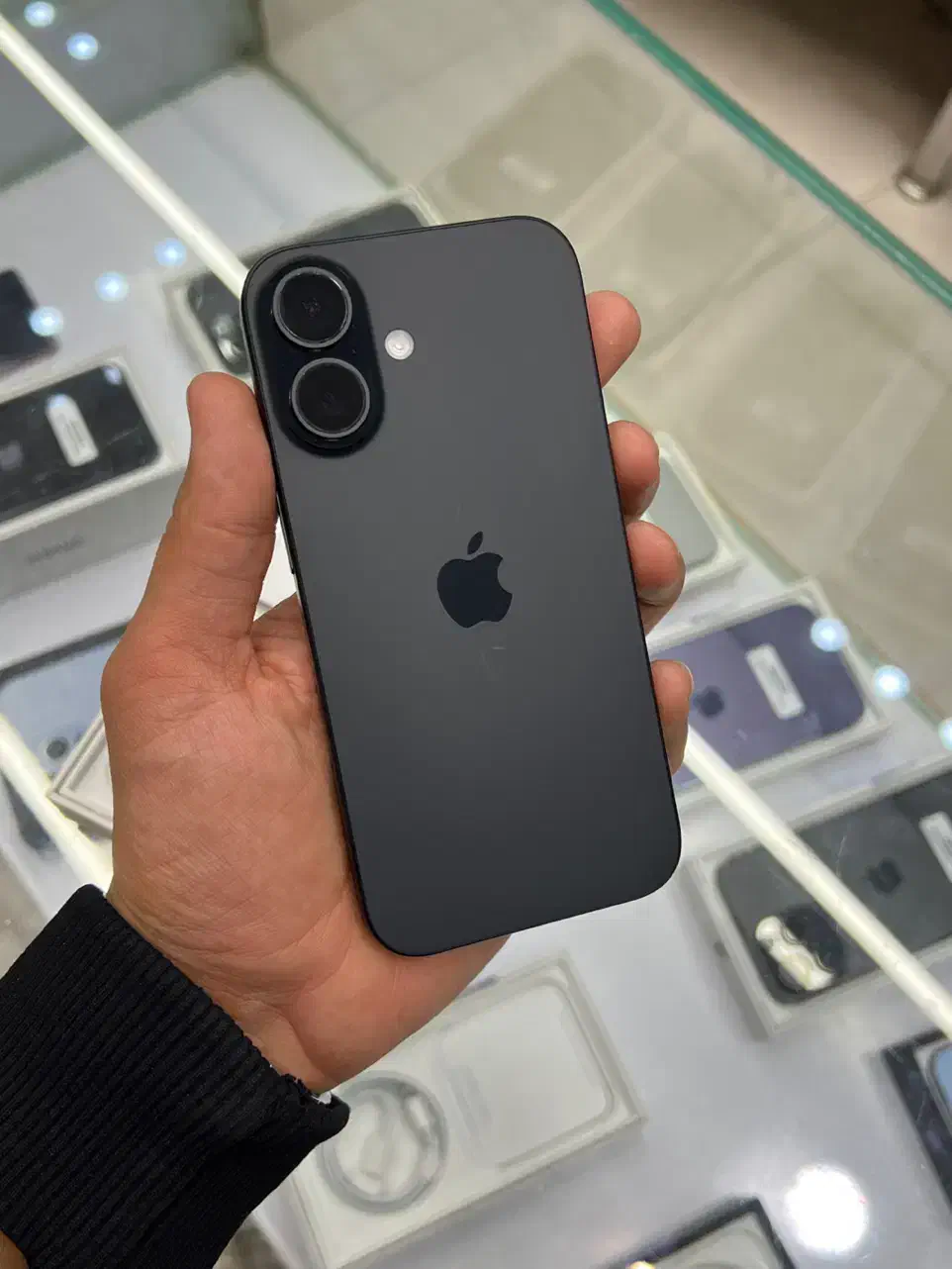 Iphone 16 128/CH %100 15 ماه گارانتی|موبایل|یزد, |دیوار