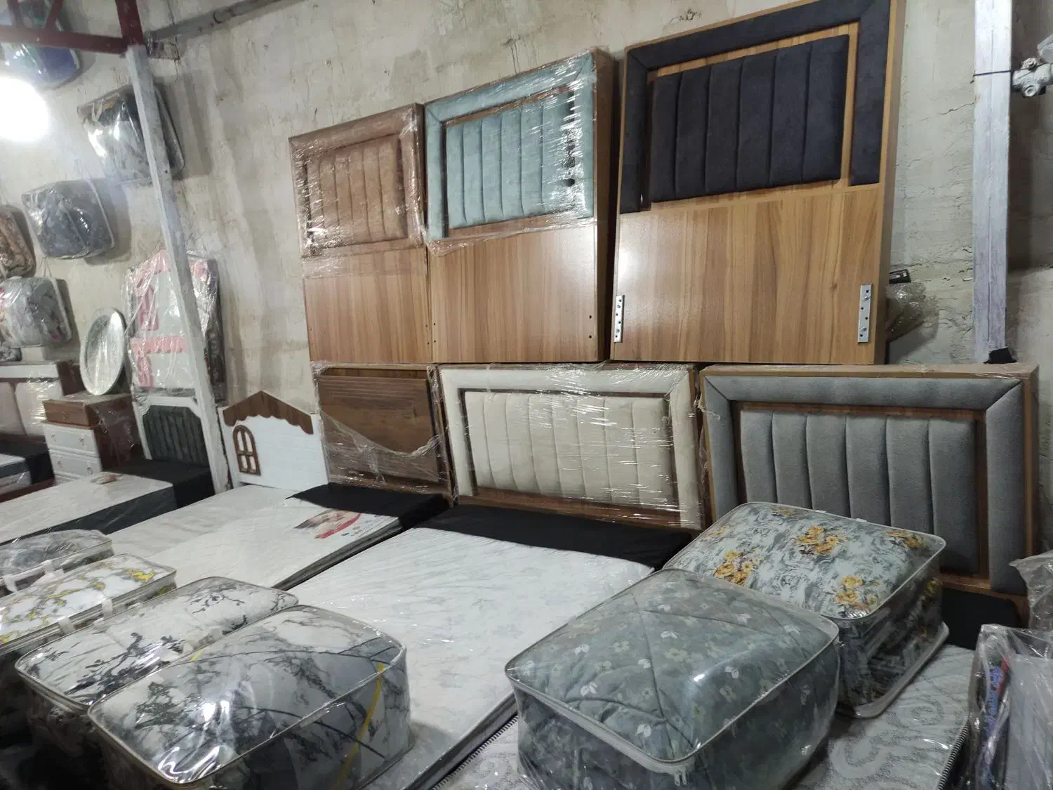 تخت خواب و تشک ۱و۲نفره باقیمت عالی|تشک تختخواب|یاسوج, |دیوار