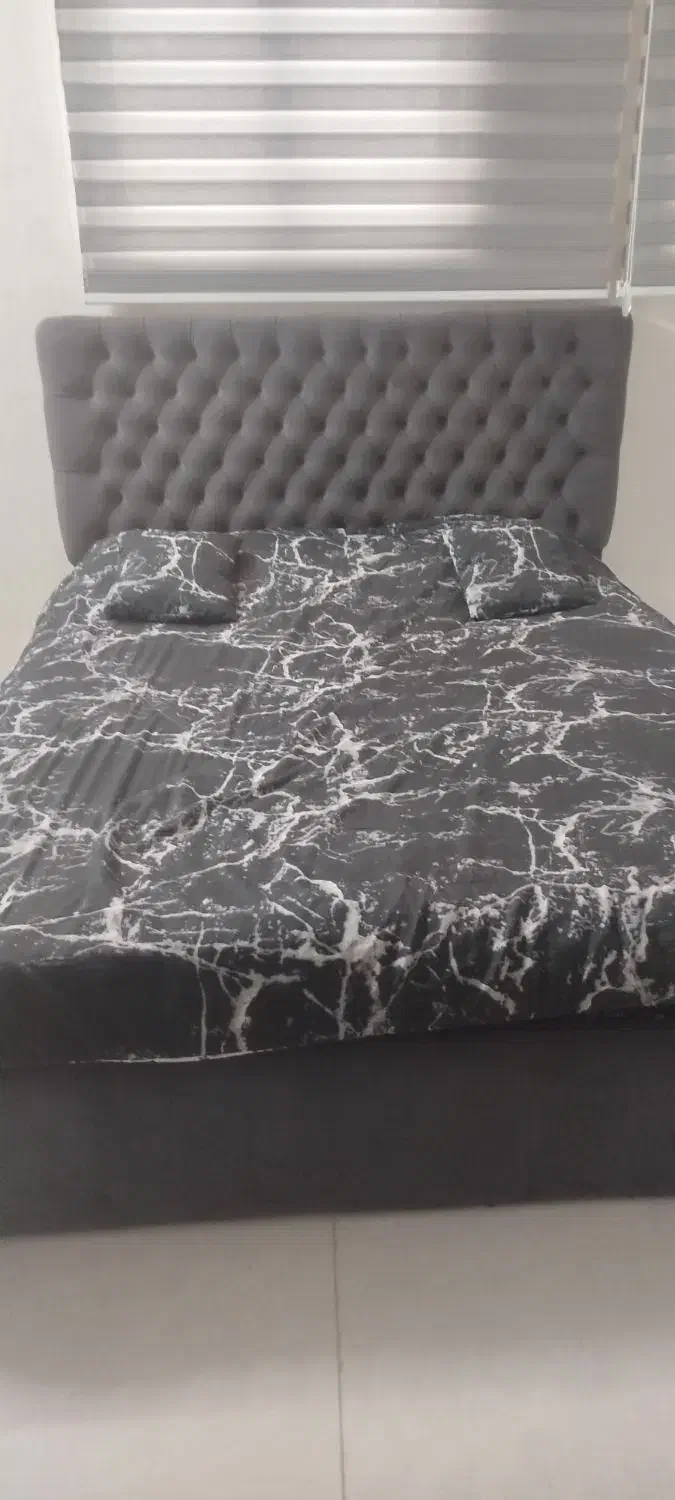 تخت دونفره|تشک تختخواب|قم, در بهشت|دیوار