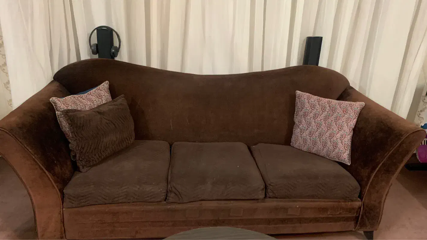 اهدایی مبل راحتی هفت نفره|مبلمان خانگی و میز عسلی|تهران, والفجر (افسریه)|دیوار