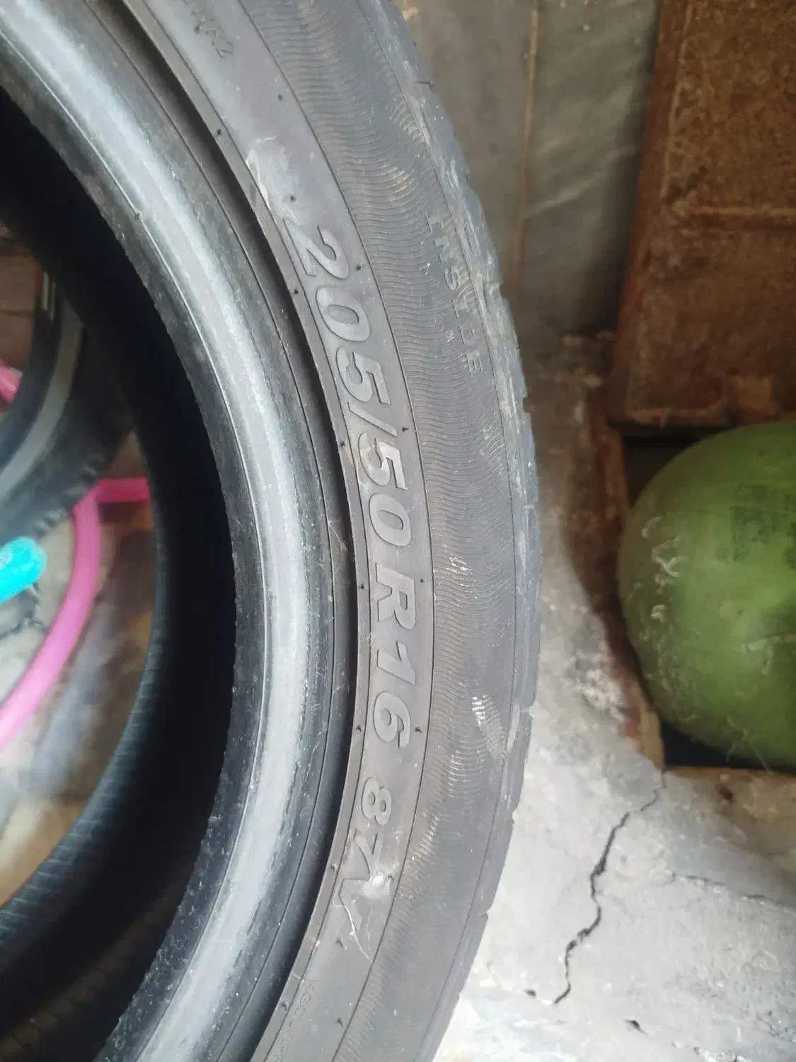 لاستیک دنا|قطعات یدکی و لوازم جانبی|ساوه, |دیوار