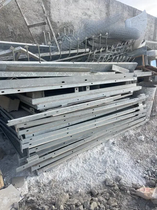 فنس گالوانیزه مخابراتی|مصالح و تجهیزات ساختمان|رباط‌کریم, انجم آباد|دیوار