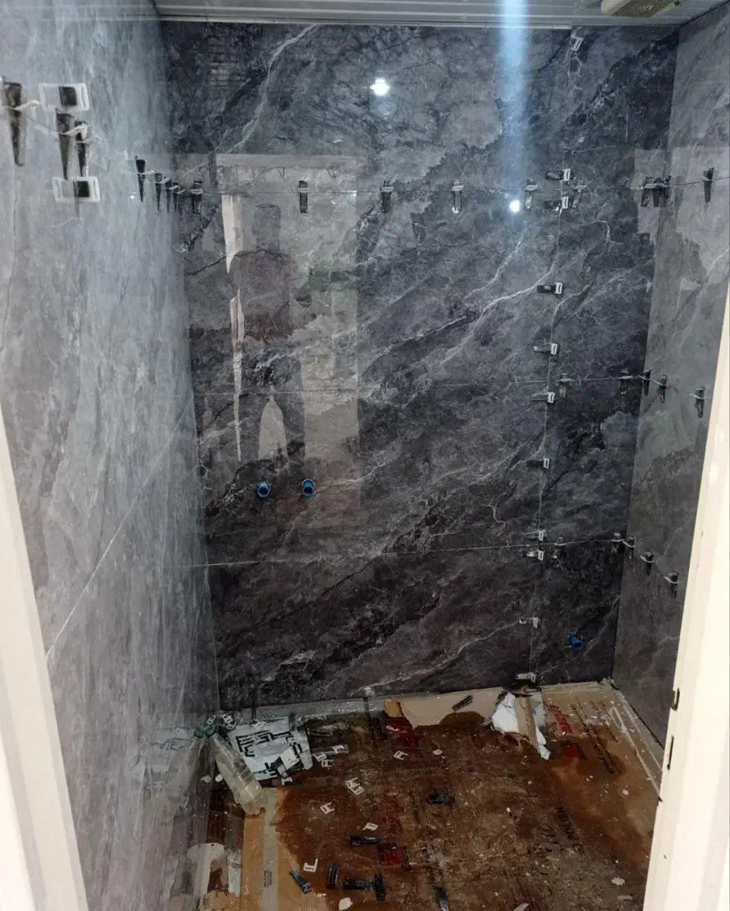 کاشی کار کاشیکاری سرامیک بازسازی تعمیرات پیمانکاری|خدمات پیشه و مهارت|تهران, جمهوری|دیوار