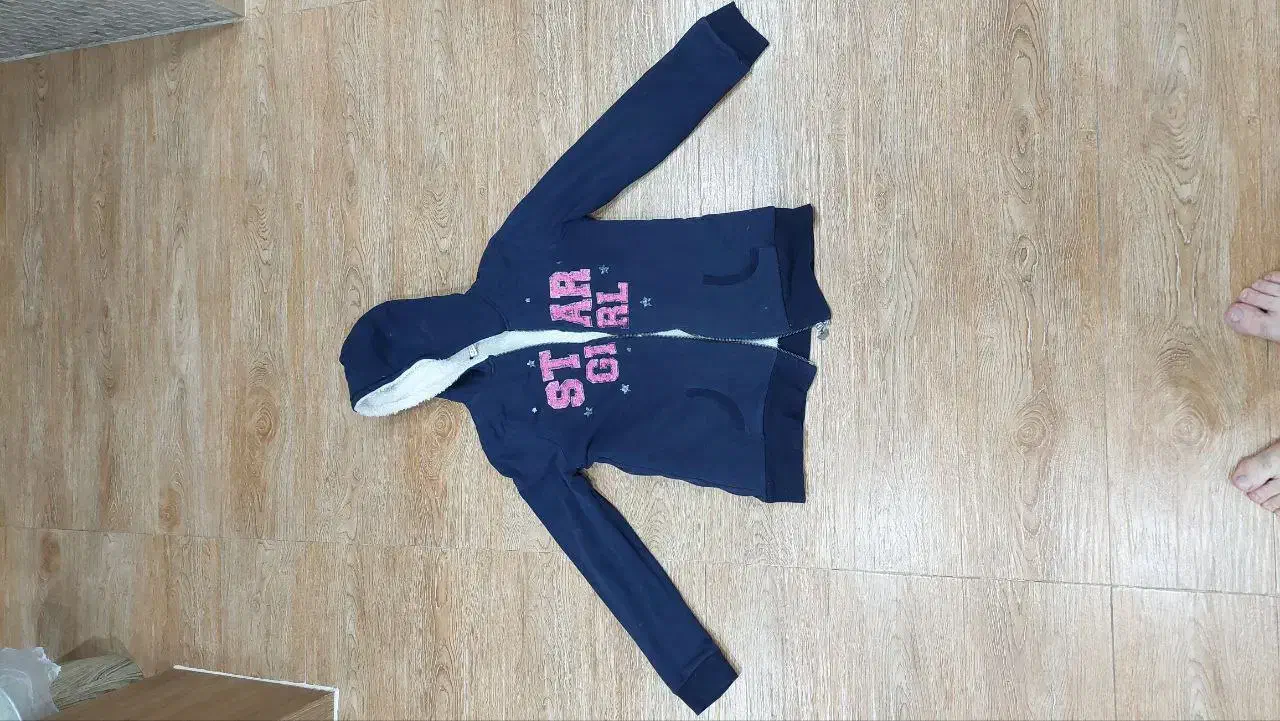 کاپشن نو|لباس|گنبد کاووس, |دیوار