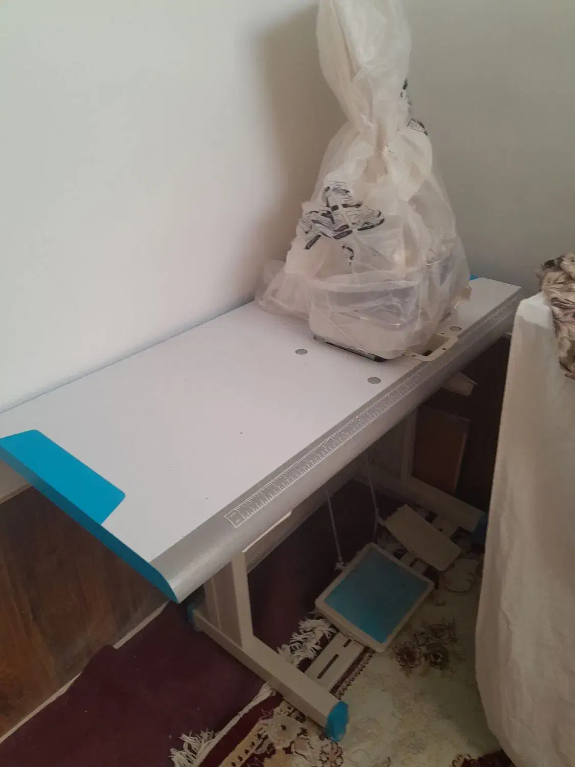 چرخ سردوز جگوار سه نخ نو|چرخ خیاطی و ریسندگی|چناران, |دیوار