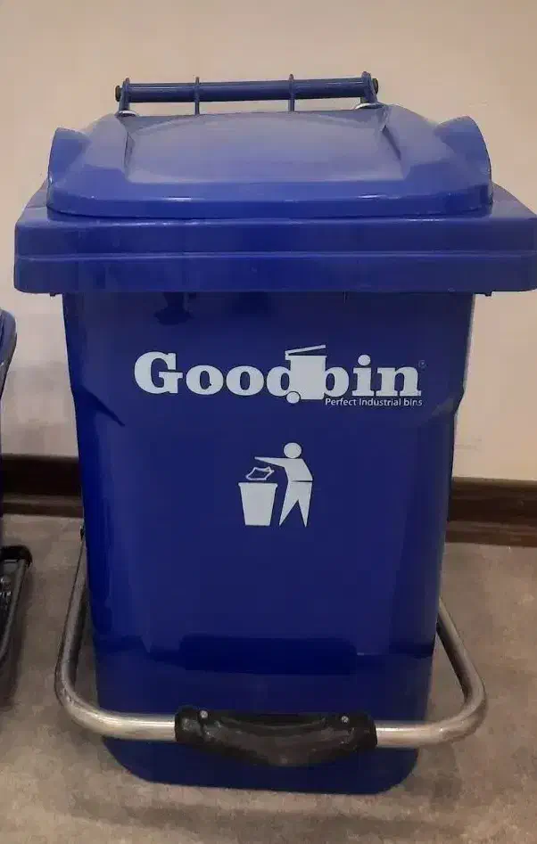 سطل زباله پدالی ۶۰ لیتری گودبین|لوازم نظافت|کرمان, |دیوار