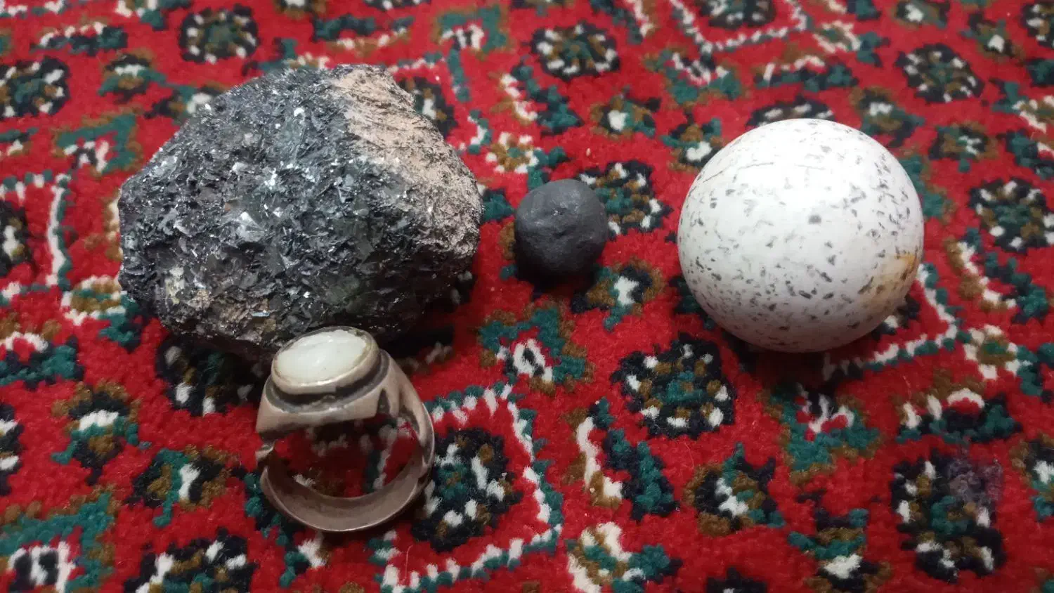 سنگ اسیاب و سنگ حدید صینی|جواهرات|فارسان, |دیوار