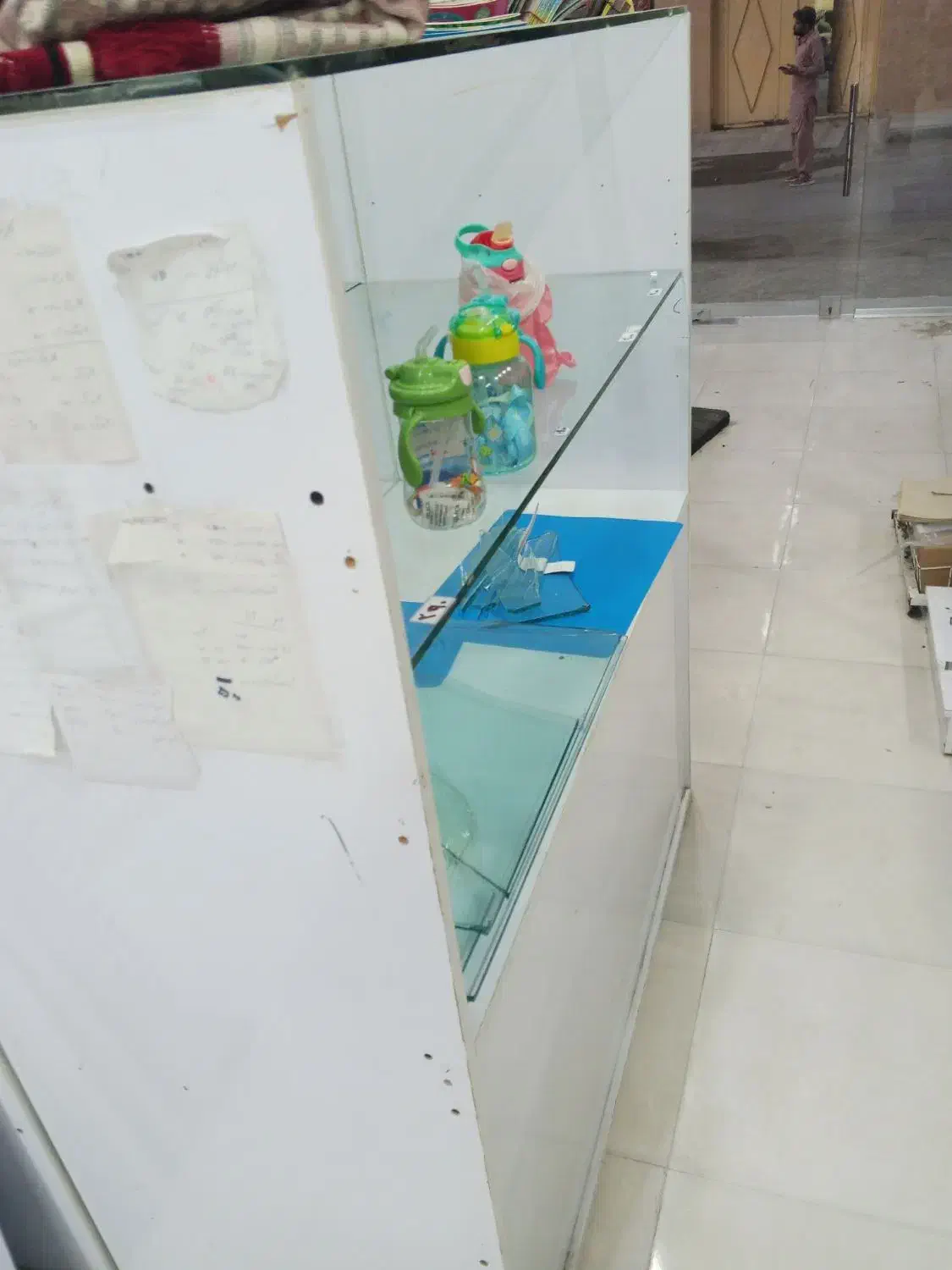 قفسه ویترین|فروشگاه و مغازه|چابهار, |دیوار