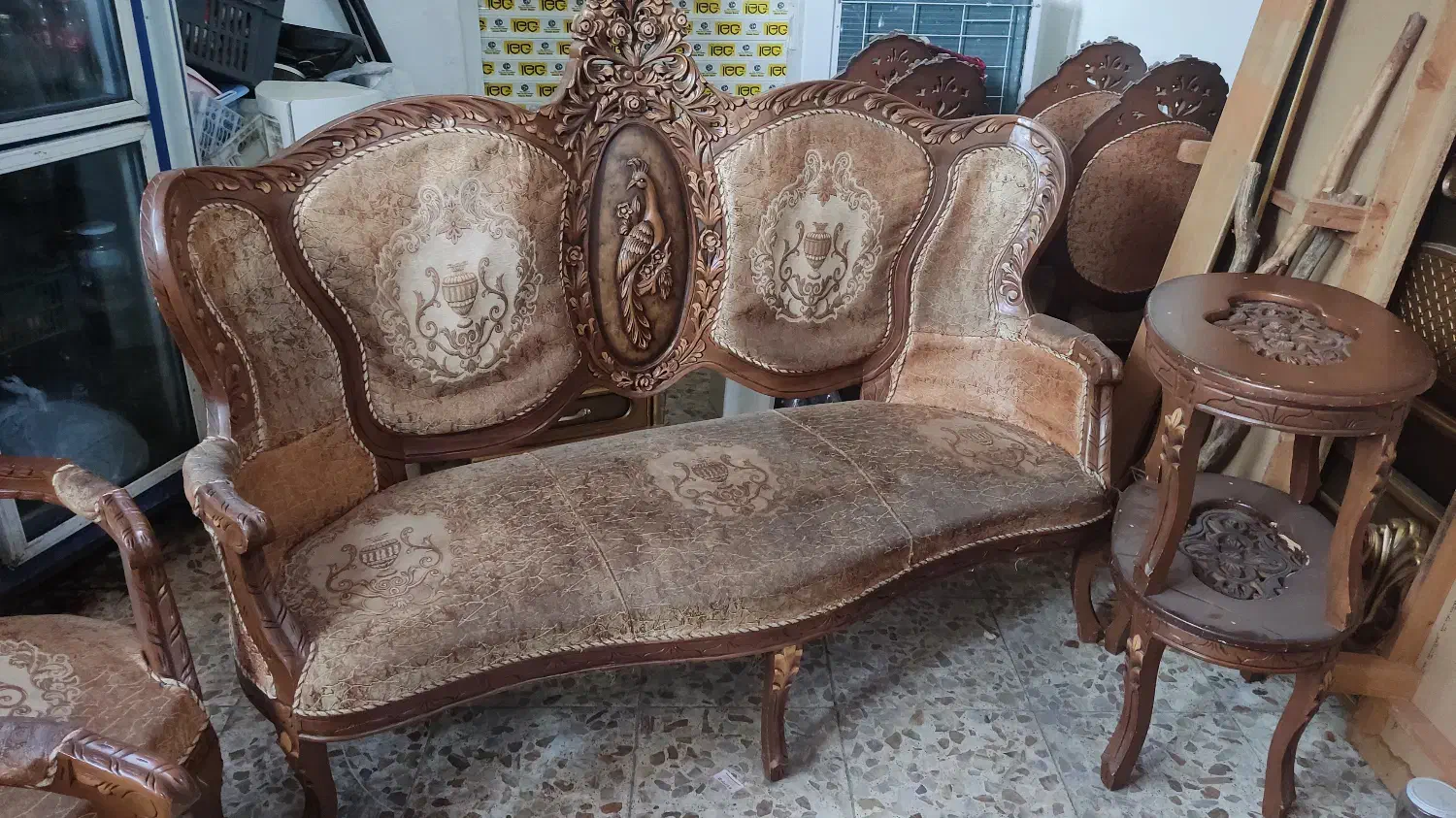 مبل سلطنتی|مبلمان خانگی و میز عسلی|ساری, |دیوار