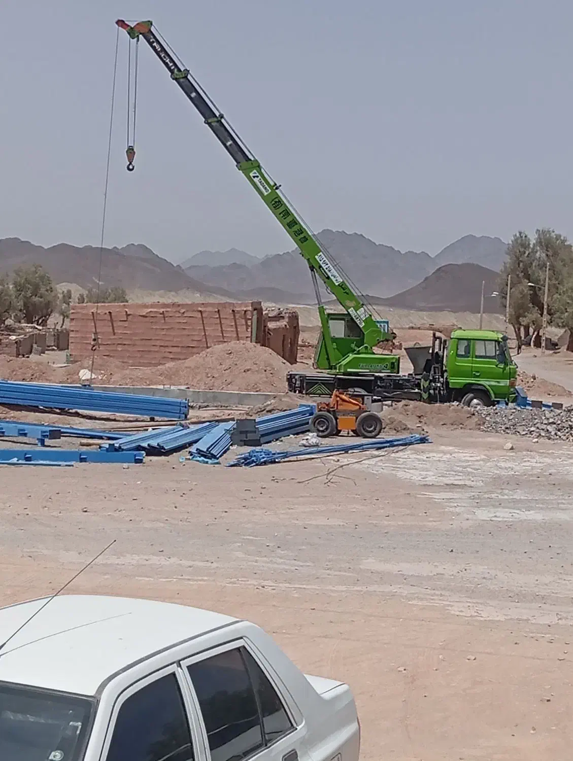 خدمات جرثقیل کریم آبادی|خدمات حمل و نقل|بیرجند, |دیوار