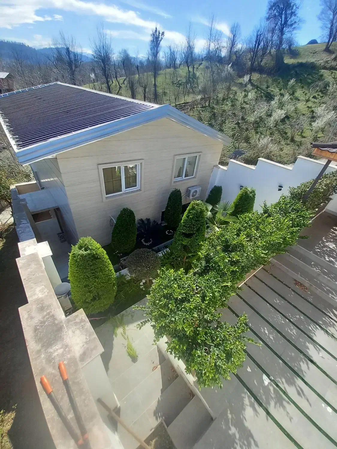 کل خدمات باغی هرس درخت وتمیز کاری باغ باغچه ویلا|خدمات باغبانی و درختکاری|بابل, |دیوار