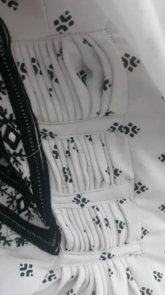 خیاطی سرای نازگل|لباس|سراوان, |دیوار