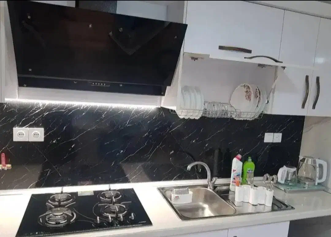 اقامتگاه نوساز مستقل تمیز و بهداشتی با پارکینگ|اجارهٔ کوتاه‌مدت آپارتمان و سوئیت|جوانرود, |دیوار