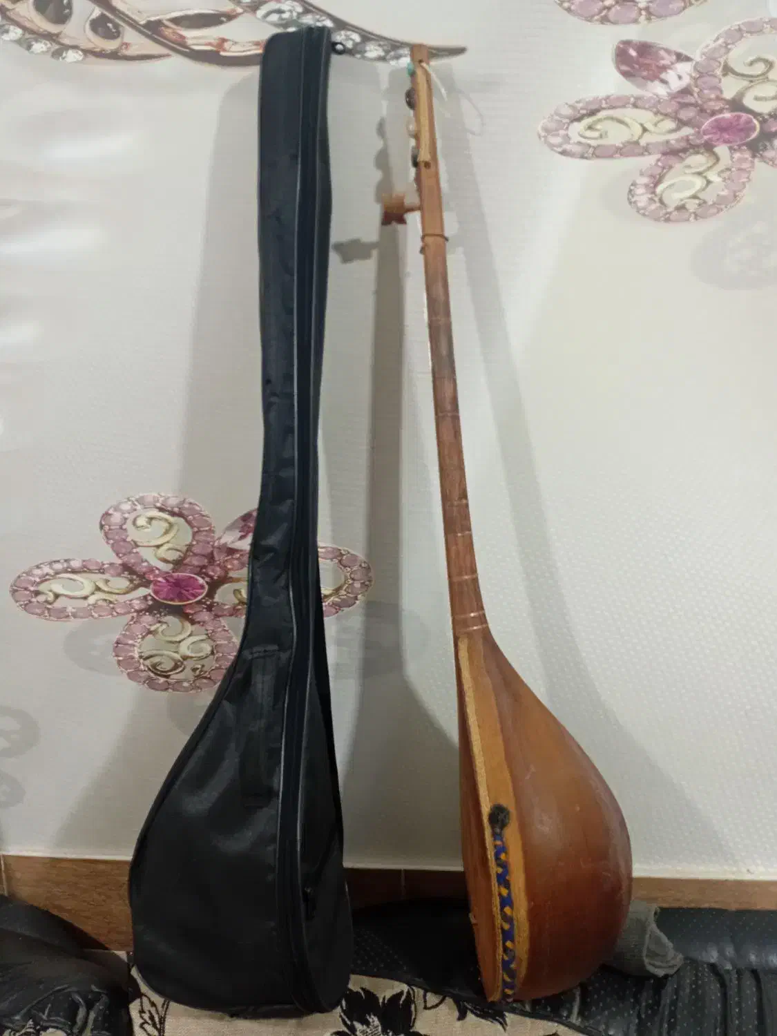 دوتار حرفه ای و آموزشی|سازهای سنتی|تربتحیدریه, بالا ولایت|دیوار