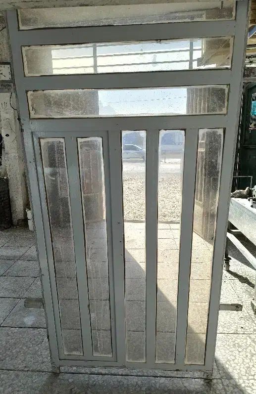 پنجره باغی|مصالح و تجهیزات ساختمان|اصفهان, ارداجی|دیوار