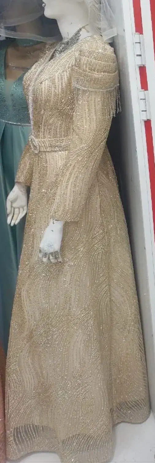 لباس مجلسی|لباس|بندر گناوه, |دیوار