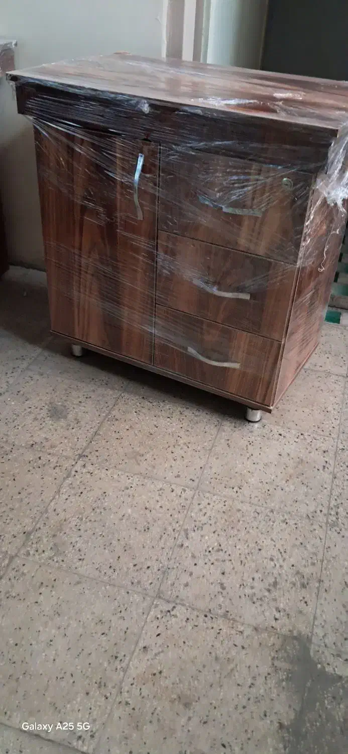 میز اداری کامل|میز تحریر و کامپیوتر|تهران, شهید رجایی|دیوار