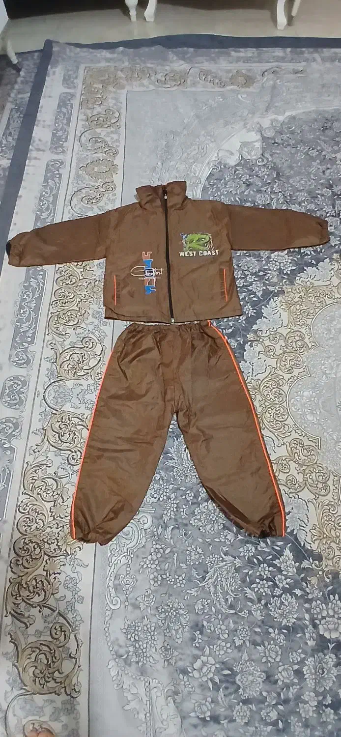 بارونی بچه گانه|کفش و لباس بچه|بروجرد, |دیوار