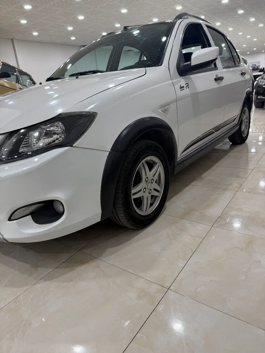 کوییکR مدل۱۴۰۱|خودرو سواری و وانت|یزد, |دیوار